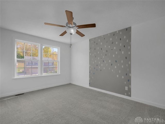 8705 Quietwood Lane, Cleves, OH 45002