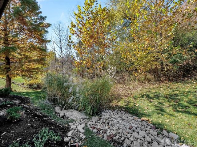 8705 Quietwood Lane, Cleves, OH 45002