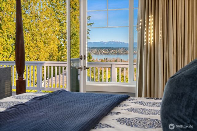 6016 Princeton Avenue NE, Seattle, WA 98115