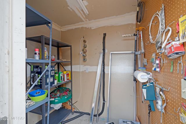 107 E Los Arcos, Green Valley, AZ 85614