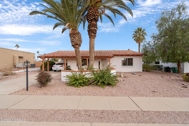 107 E Los Arcos, Green Valley, AZ 85614