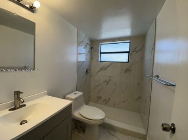 142 SW 18th Ave 20, Miami, FL 33135