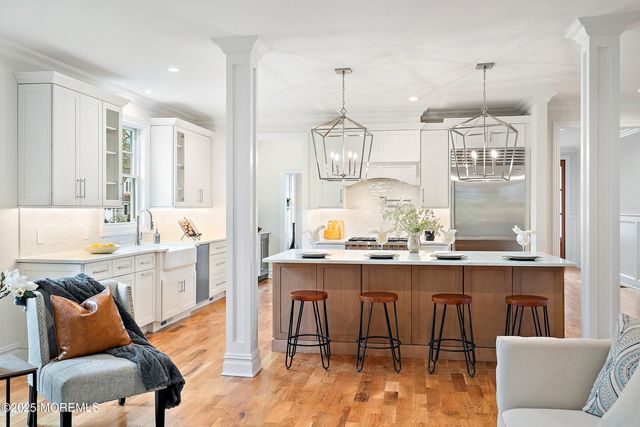 15 Buena Vista Avenue, Rumson, NJ 07760