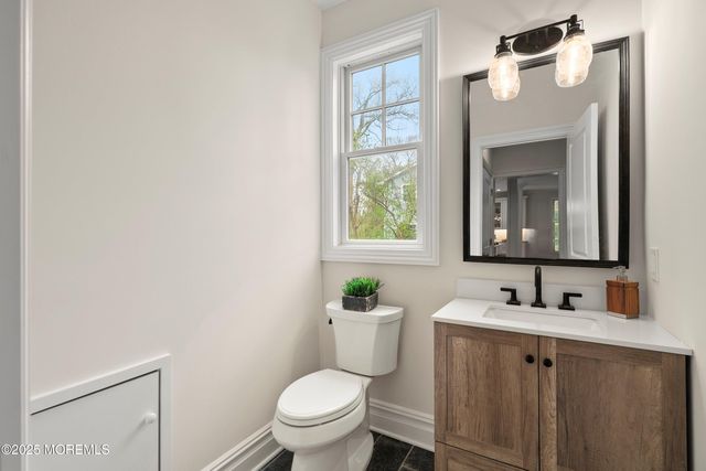 15 Buena Vista Avenue, Rumson, NJ 07760