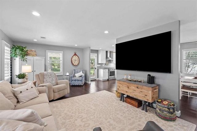 522 Hickory Street, Bremen, GA 30110