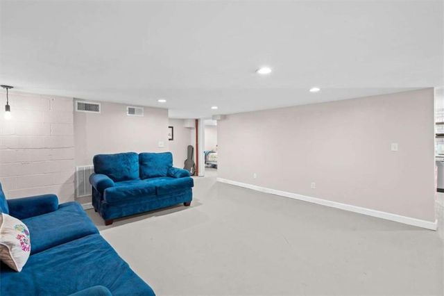 522 Hickory Street, Bremen, GA 30110