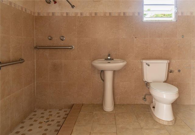 151 LOS CAOBOS, Vieques, PR 00765