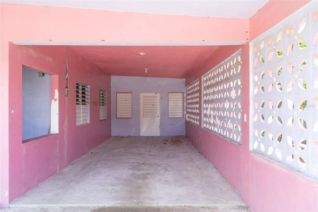 151 LOS CAOBOS, Vieques, PR 00765