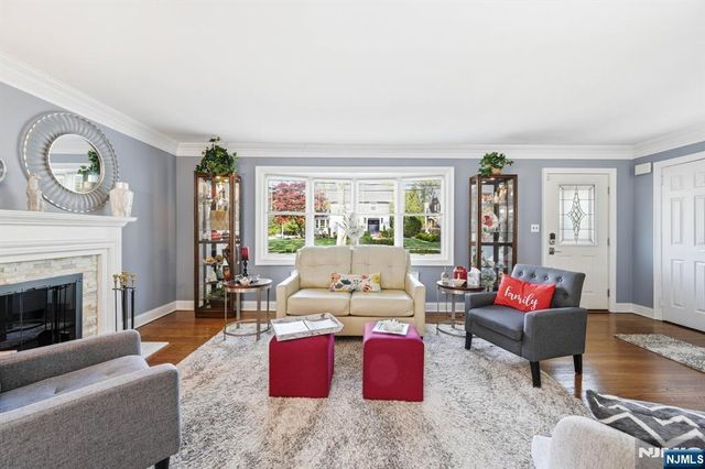 404 Prospect Avenue, Oradell, NJ 07649