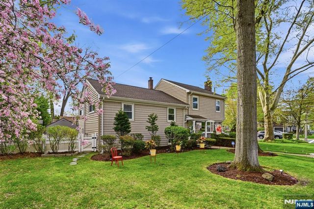 404 Prospect Avenue, Oradell, NJ 07649