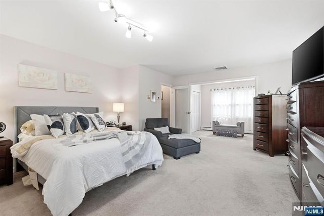 404 Prospect Avenue, Oradell, NJ 07649