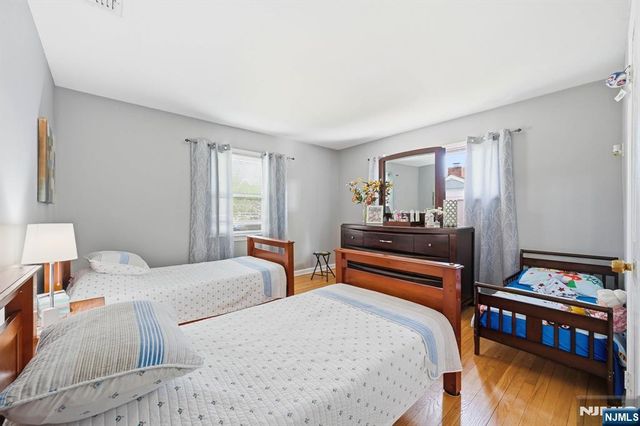 404 Prospect Avenue, Oradell, NJ 07649