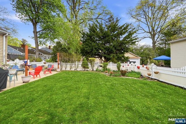 404 Prospect Avenue, Oradell, NJ 07649