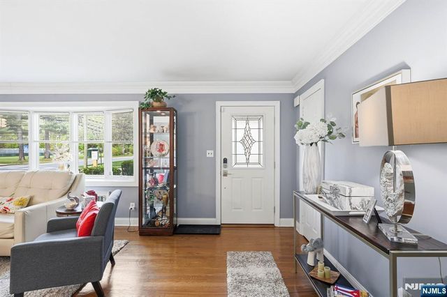 404 Prospect Avenue, Oradell, NJ 07649