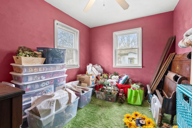220 Mary Street, Plainwell, MI 49080