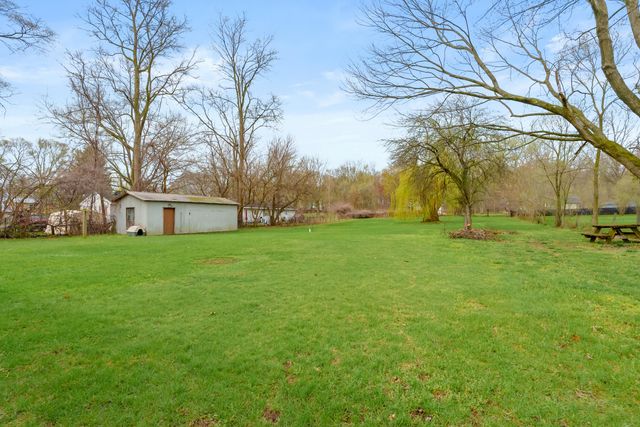 220 Mary Street, Plainwell, MI 49080