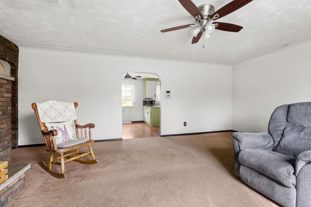 220 Mary Street, Plainwell, MI 49080