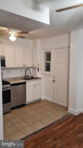 4213 HILDRETH ST SE, Washington, DC 20019