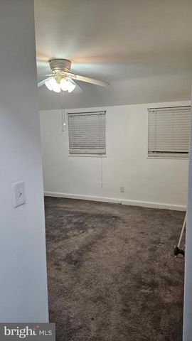 4213 HILDRETH ST SE, Washington, DC 20019