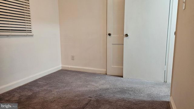 4213 HILDRETH ST SE, Washington, DC 20019