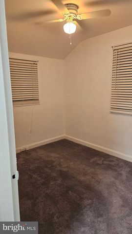 4213 HILDRETH ST SE, Washington, DC 20019