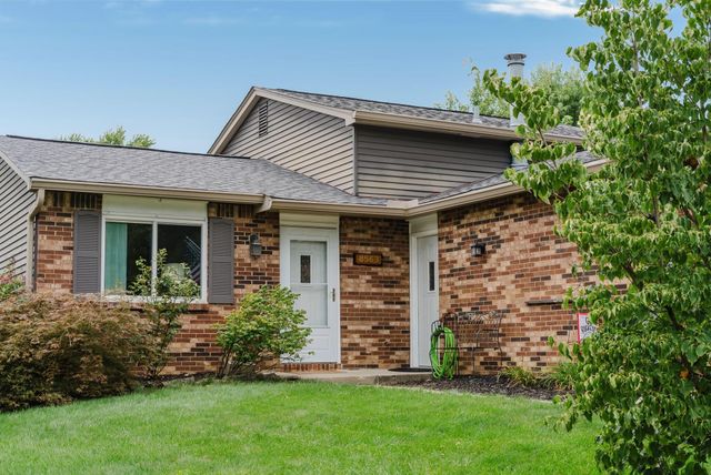 8563 Seabright Drive, Powell, OH 43065