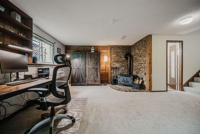 8563 Seabright Drive, Powell, OH 43065