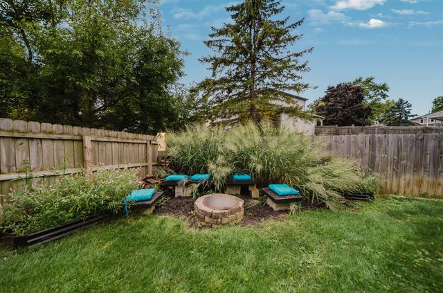 8563 Seabright Drive, Powell, OH 43065