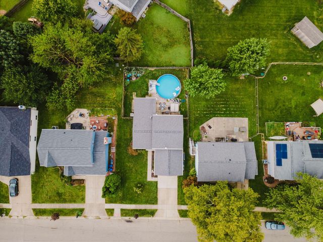 8563 Seabright Drive, Powell, OH 43065