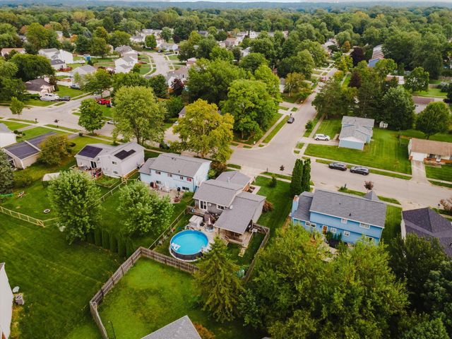 8563 Seabright Drive, Powell, OH 43065