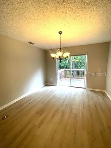 4617 ASHBURN SQUARE DRIVE, Tampa, FL 33610