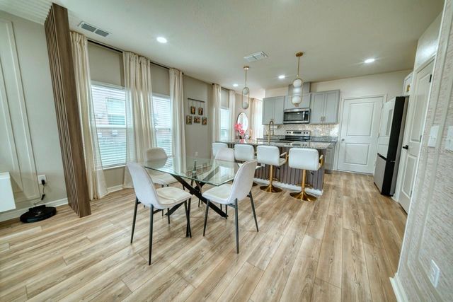 1568 MIRABELLA CIRCLE, Davenport, FL 33897