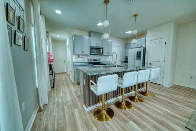 1568 MIRABELLA CIRCLE, Davenport, FL 33897