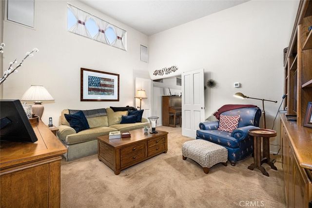 10253 Hopeland Avenue, Downey, CA 90241