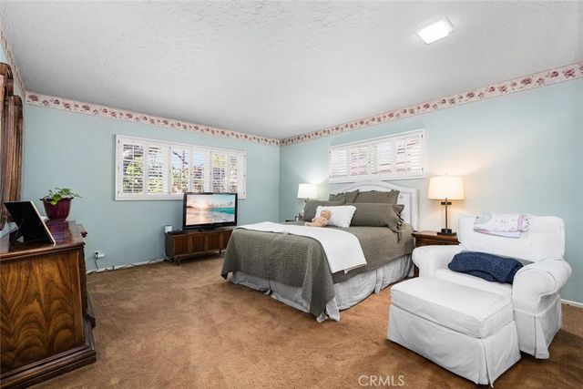 10253 Hopeland Avenue, Downey, CA 90241
