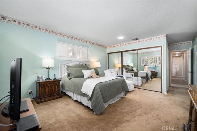 10253 Hopeland Avenue, Downey, CA 90241