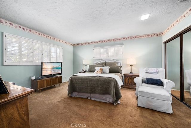 10253 Hopeland Avenue, Downey, CA 90241