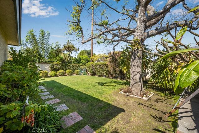 10253 Hopeland Avenue, Downey, CA 90241