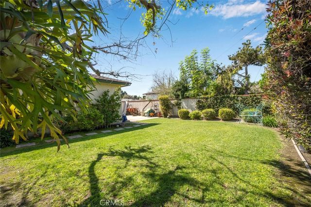 10253 Hopeland Avenue, Downey, CA 90241