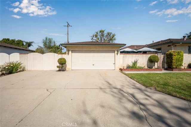10253 Hopeland Avenue, Downey, CA 90241