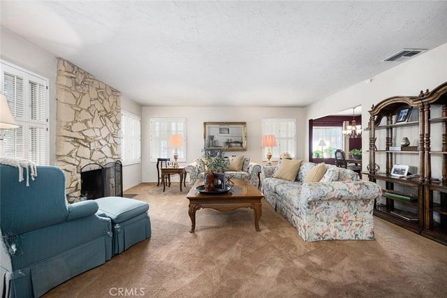 10253 Hopeland Avenue, Downey, CA 90241