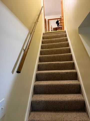 200 Budlong Road, Cranston, RI 02920
