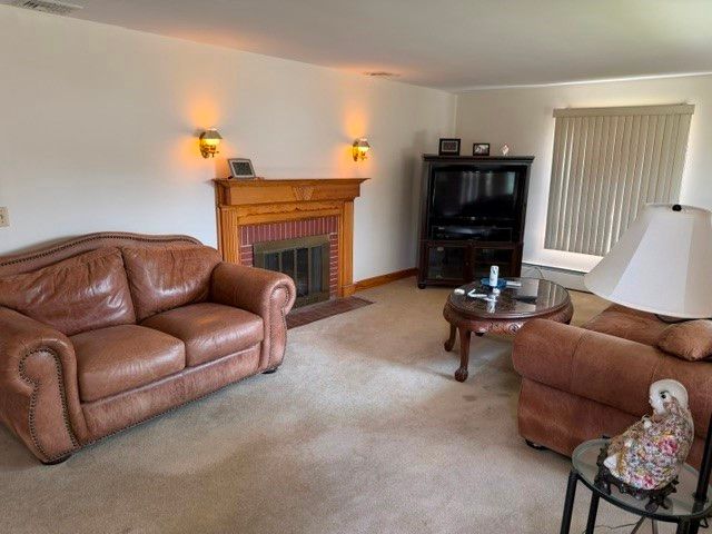 200 Budlong Road, Cranston, RI 02920