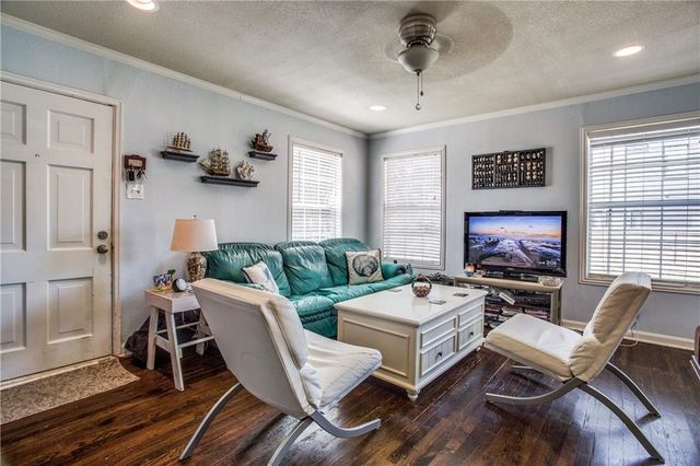 3213 Forest Park Boulevard, Fort Worth, TX 76110