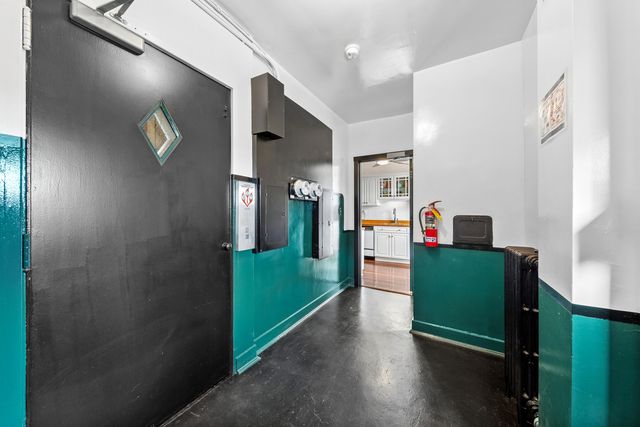 4300 N Marine Drive 1601, Chicago, IL 60613