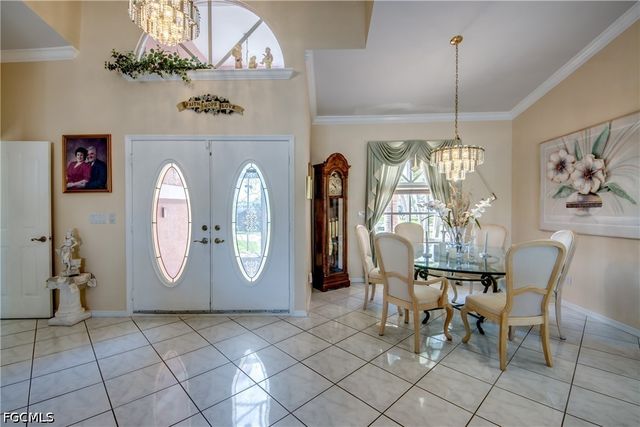 2105 SW 53rd TER, Cape Coral, FL 33914