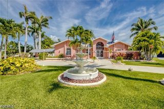 2105 SW 53rd TER, Cape Coral, FL 33914