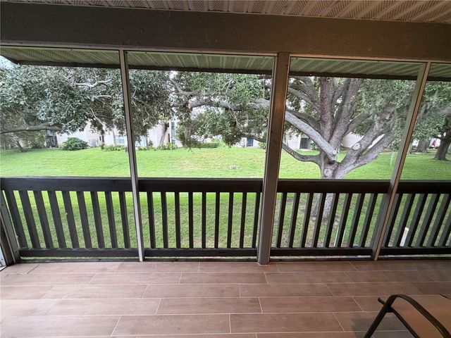 2075 ISLE ROYALE COURT SE 266, Winter Haven, FL 33880