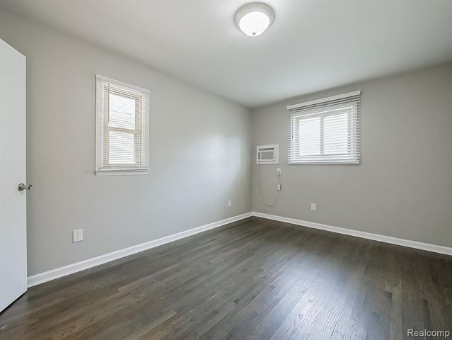 21520 Concord Court, Southfield, MI 48076