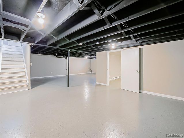 21520 Concord Court, Southfield, MI 48076